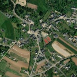 Satellite imagery of Roche Roemel, FR