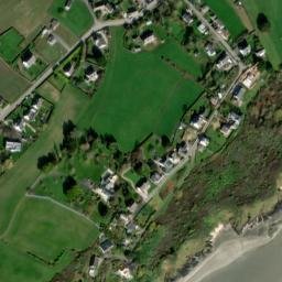 Satellite imagery of Pointe du Roselier, FR