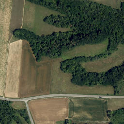 Satellite imagery of Hochfeld, AT