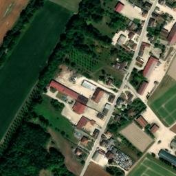Satellite imagery of Château de Dampierre, FR