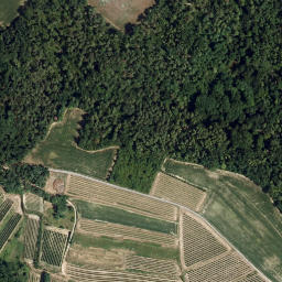 Satellite imagery of Fünfeckiger Stein, AT