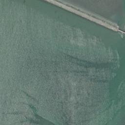 Satellite imagery of Weavering Spit, US