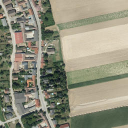 Satellite imagery of Leeberg, AT