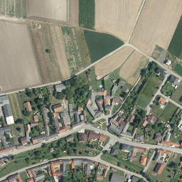 Satellite imagery of Leeberg, AT