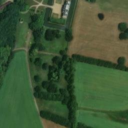 Satellite imagery of Château de Lonray, FR
