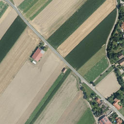 Satellite imagery of Leeberg, AT