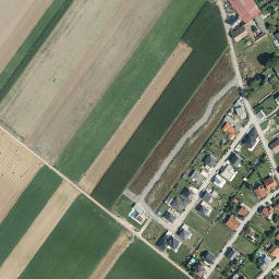Satellite imagery of Leeberg, AT