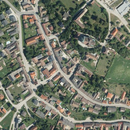 Satellite imagery of Leeberg, AT