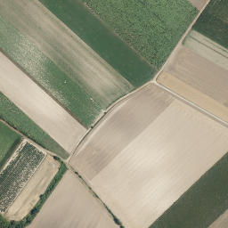 Satellite imagery of Heidberg, AT
