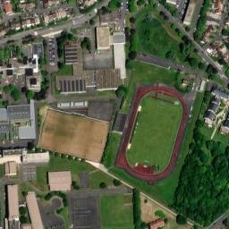 Satellite imagery of Château de Vignay, FR