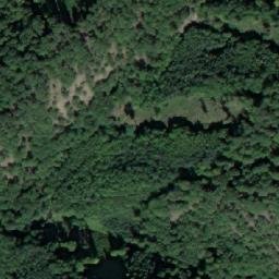 Satellite imagery of Kuchynský hrad, SK