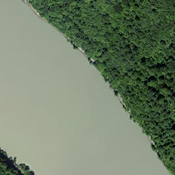 Satellite imagery of Schloss Neuhaus, AT