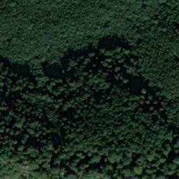 Satellite imagery of Kuchynský hrad, SK