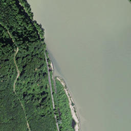 Satellite imagery of Schloss Neuhaus, AT