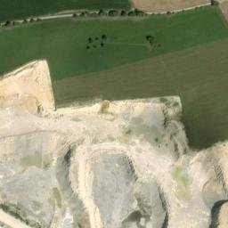 Satellite imagery of Höllfels, DE