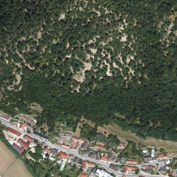 Satellite imagery of cairn, AT