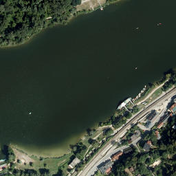 Satellite imagery of Burg Greifenstein, AT