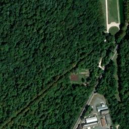 Satellite imagery of Chateau de Bourron-Marlotte, FR