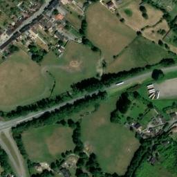Satellite imagery of Château Saint-Jean, FR