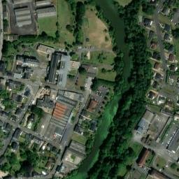 Satellite imagery of Château de Mayenne, FR