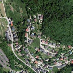 Satellite imagery of cairn, DE