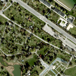 Satellite imagery of Donauturm, AT