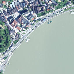 Satellite imagery of Schloß Greinburg, AT