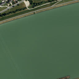 Satellite imagery of Donau-Freileitungskreuzung Bergern, Mast Nord, AT