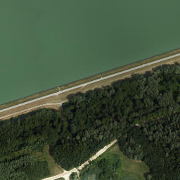 Satellite imagery of Donau-Freileitungskreuzung Bergern, Mast Nord, AT