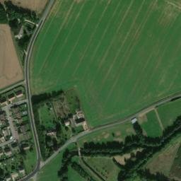 Satellite imagery of Château de Dangeau, FR
