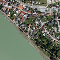 Satellite imagery of Schloss Persenbeug, AT