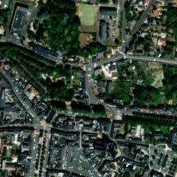 Satellite imagery of Château de l'Ardoise, FR