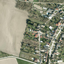 Satellite imagery of Schloss Sachsengang, AT