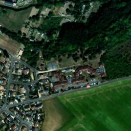 Satellite imagery of Château de l'Ardoise, FR