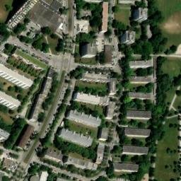 Satellite imagery of Basispyramide, DE