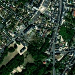 Satellite imagery of Ancien prieuré Saint-Pierre, FR
