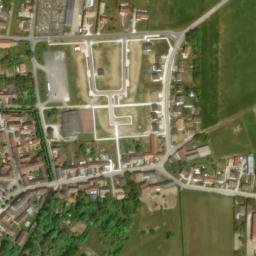 Satellite imagery of Château de Beaumont-du-Gâtinais, FR