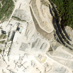 Satellite imagery of Pfaffenberg, AT