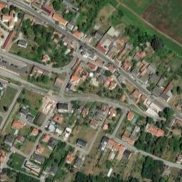 Satellite imagery of Schloss Walterskirchen, AT