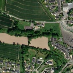 Satellite imagery of Embas Gate, FR