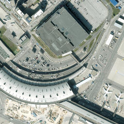 Satellite imagery of Kontrollturm Flughafen Wien-Schwechat, AT