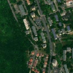Satellite imagery of Akasztó-bérc, HU