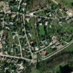 Satellite imagery of Burg Liechtenstein, AT