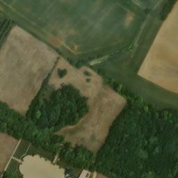 Satellite imagery of Château de Sourches, FR