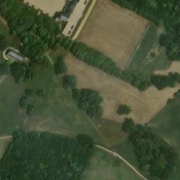 Satellite imagery of Château de Sourches, FR