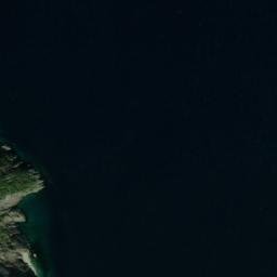 Satellite imagery of Middle Cliff, CA
