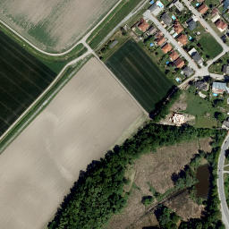 Satellite imagery of Schloss Harrach, AT