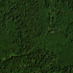 Satellite imagery of Kis-Kőhát, SK