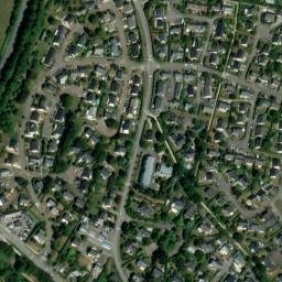 Satellite imagery of Châteaugiron Castle, FR