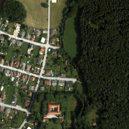 Satellite imagery of Schloss Bergau, AT